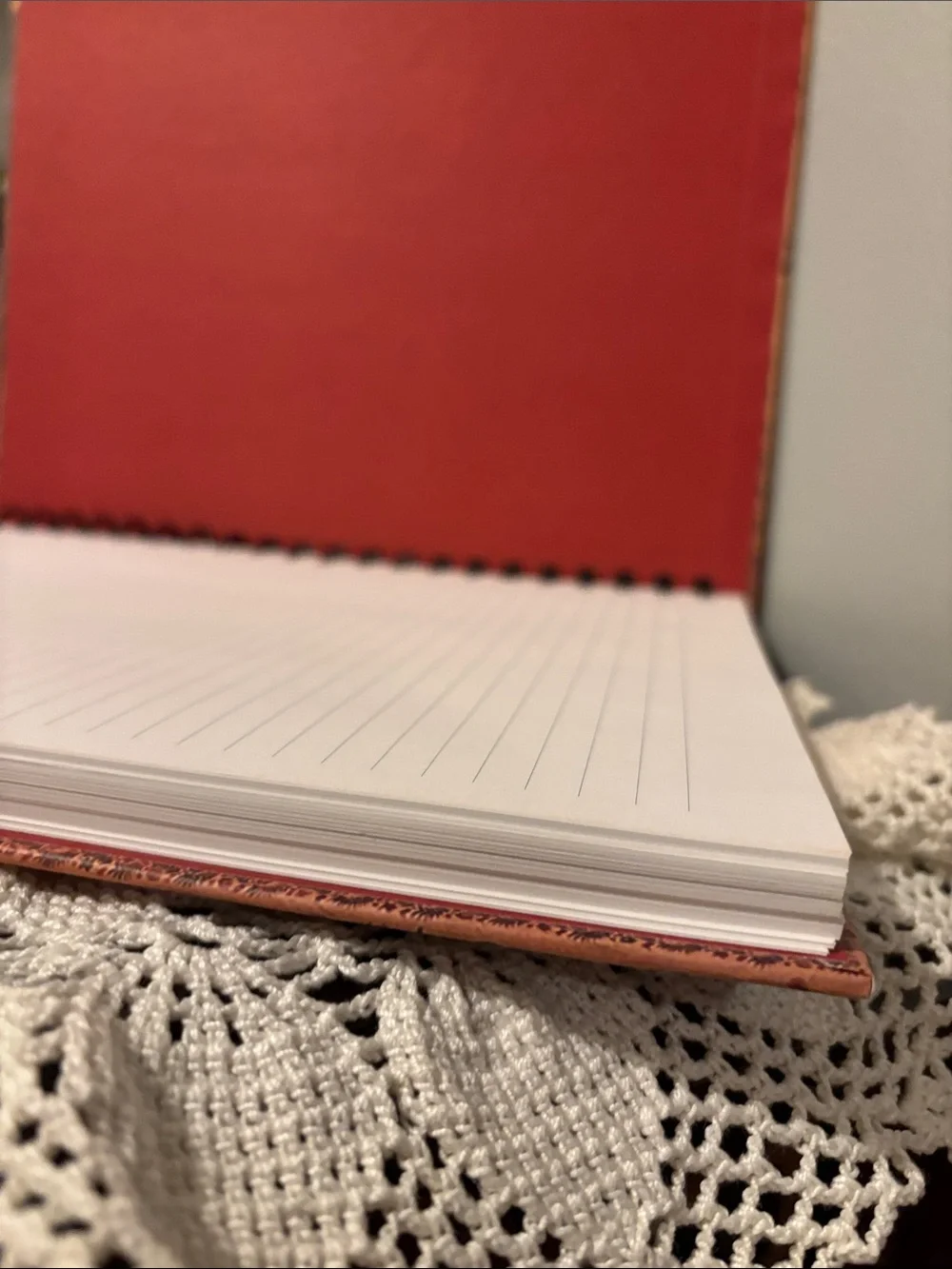 New Piccadilly Floral Spiral Lined Journal “Be Inspired”. 9 X 11.